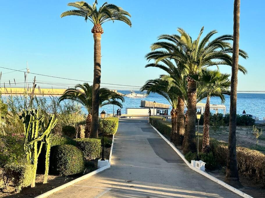 Appartement face à la mer avec parking gratuit libre d'accès - 1