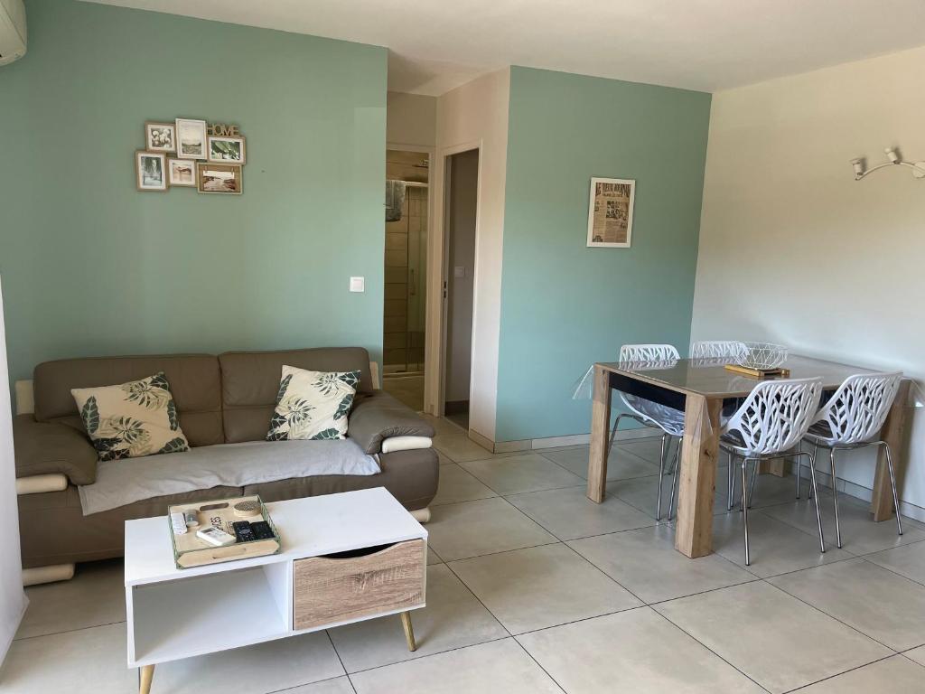 Appartement calme, climatisé 3min à pied de la mer - 5