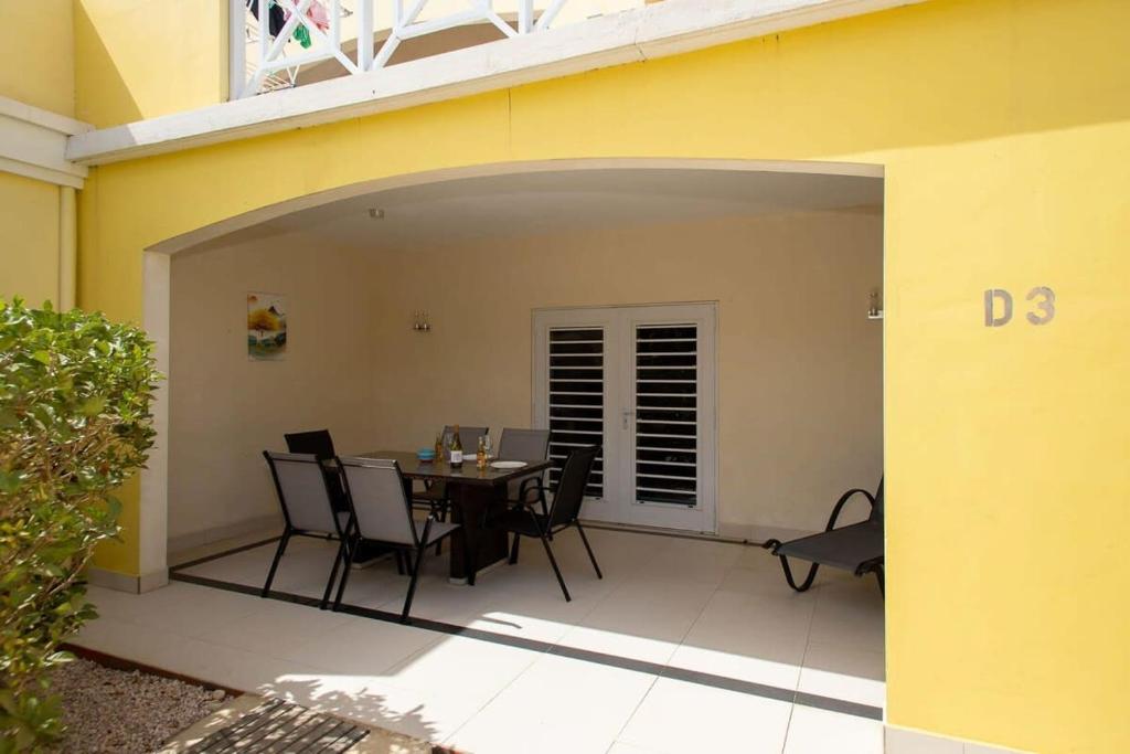 Trupial D3 Relax & Dive Resort Bonaire Village, Kralendijk