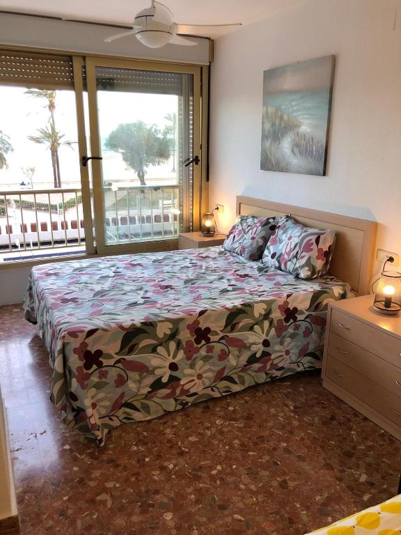 Apartamento ARENSOL EN PRIMERA LINEA DE PLAYA - 2