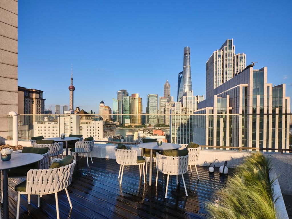 Balcony/terrace, Oriental Bund Hotel in Shanghai