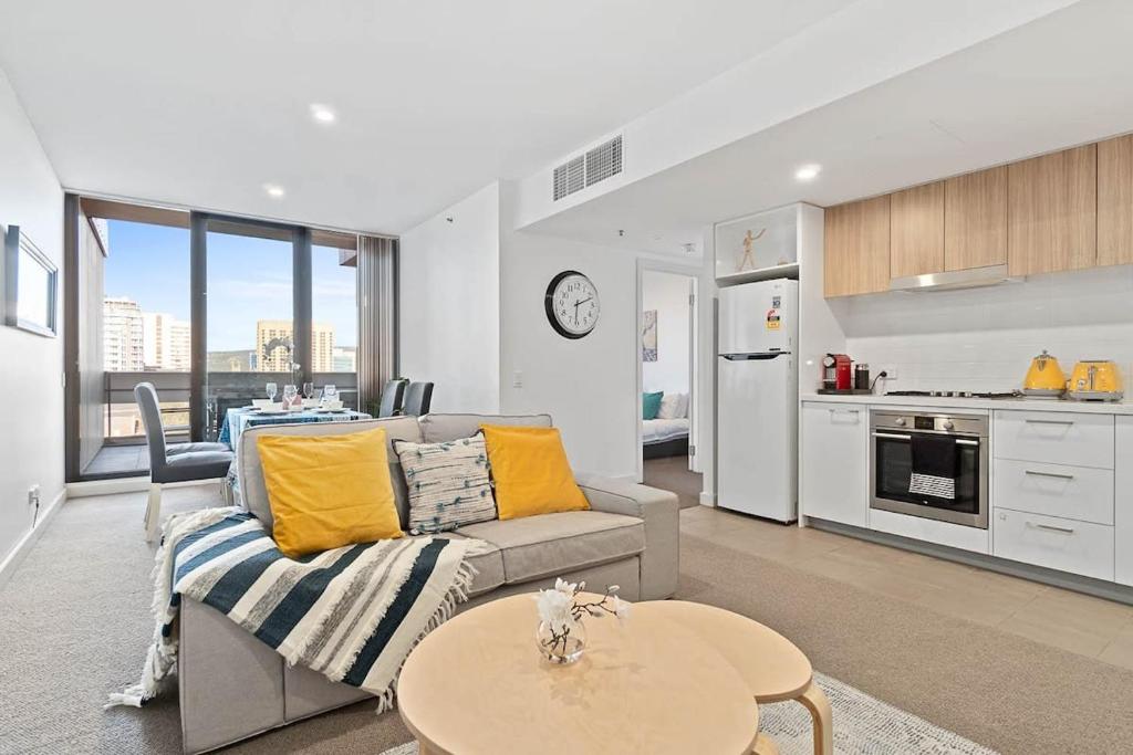 Pearl on Grote Pool&Gym Central Mkt Parking, Adelaide