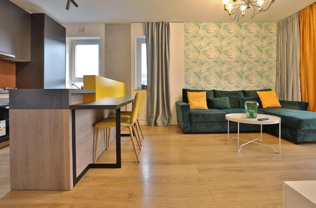 Ada Homes 603, Brašov