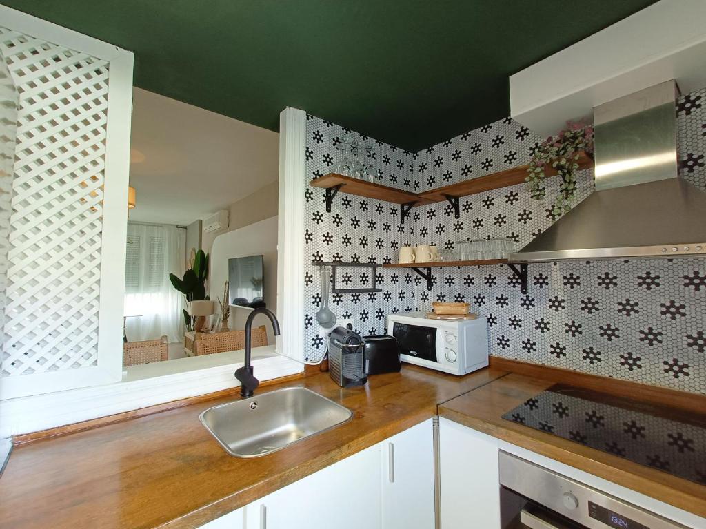 El Palmeral en Aguadulce Apto para 4 personas con AC, Wifi y Piscina - 4