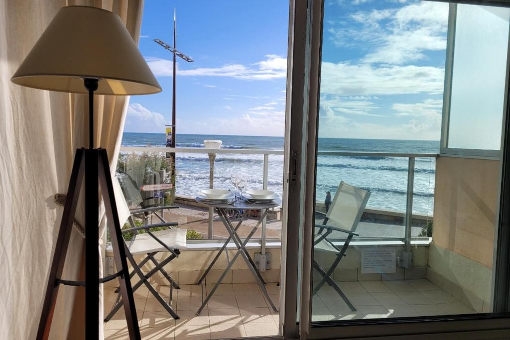 Studio sur le remblai des Sables dOlonne - 2