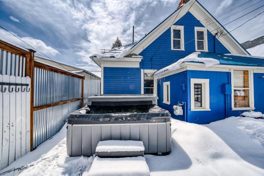 Josephine, Leadville