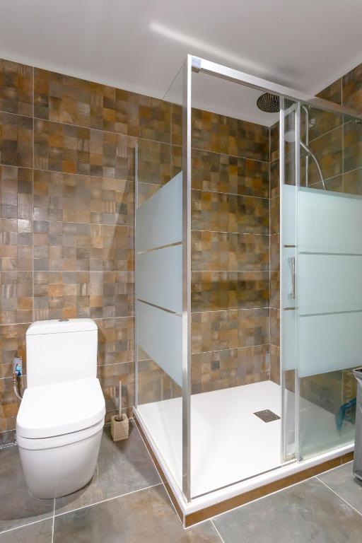 Chez Julien - Superbe maison rénovée avec piscine chauffée - 2