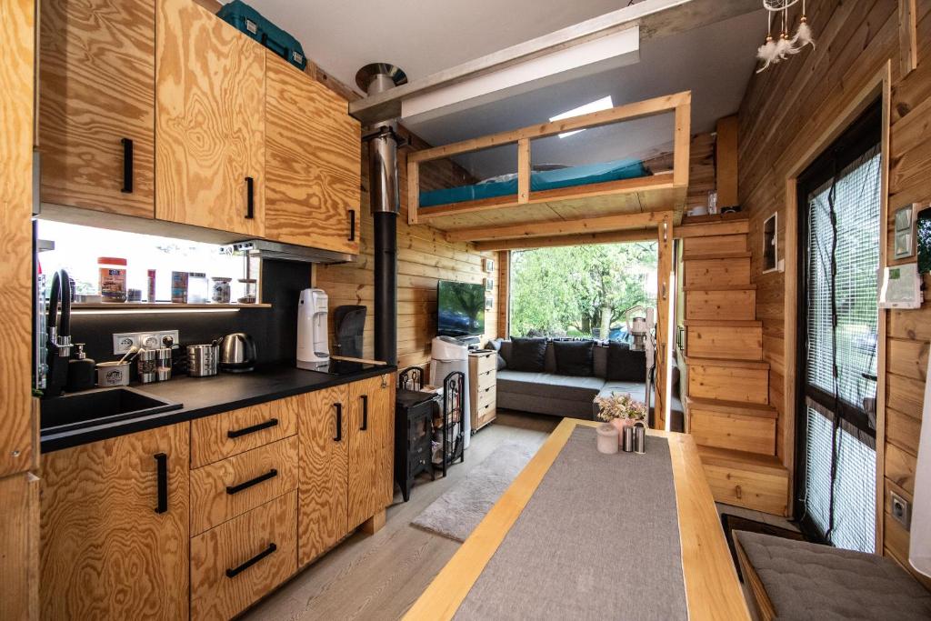 Tiny house - Chatka v Řeži u Prahy, Husinec