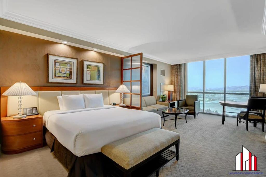 MGM Signature-24-716 Jacuzzi Studio, Las Vegas