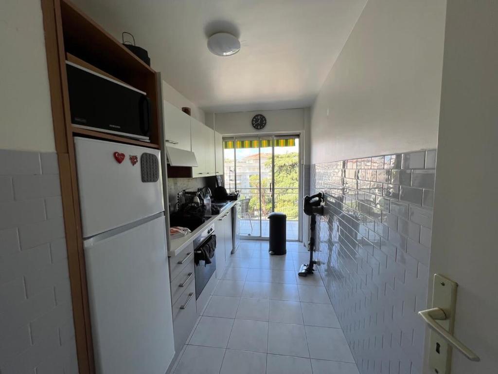 B049-Appartement lumineux à deux pas de la Croisette - 2