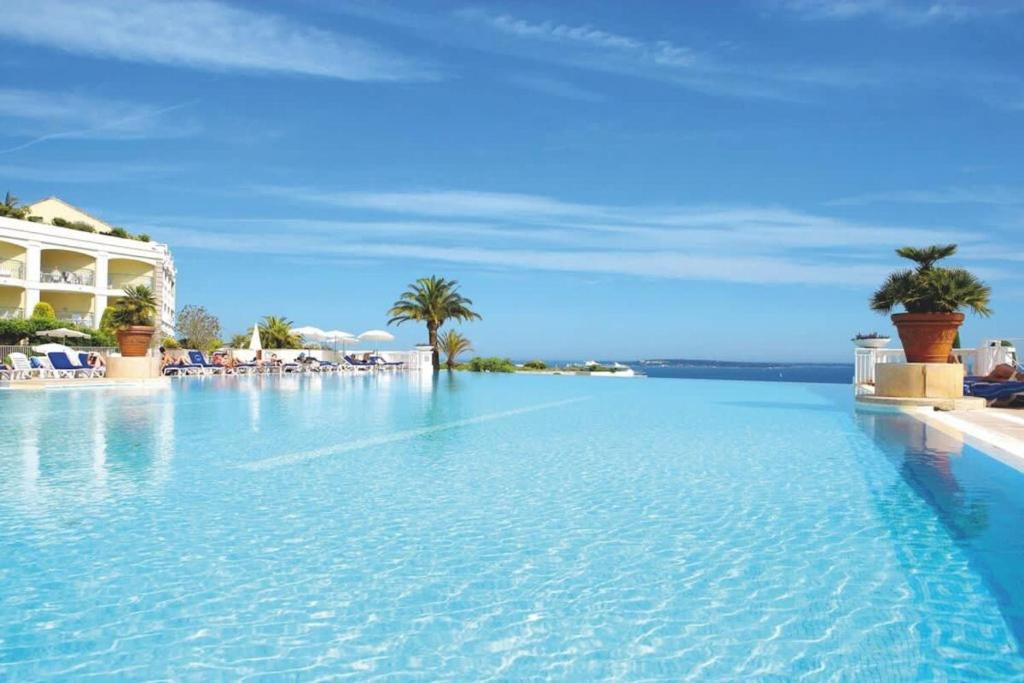 A051 Apartment with terrace in Cannes - 4 people, Cannes