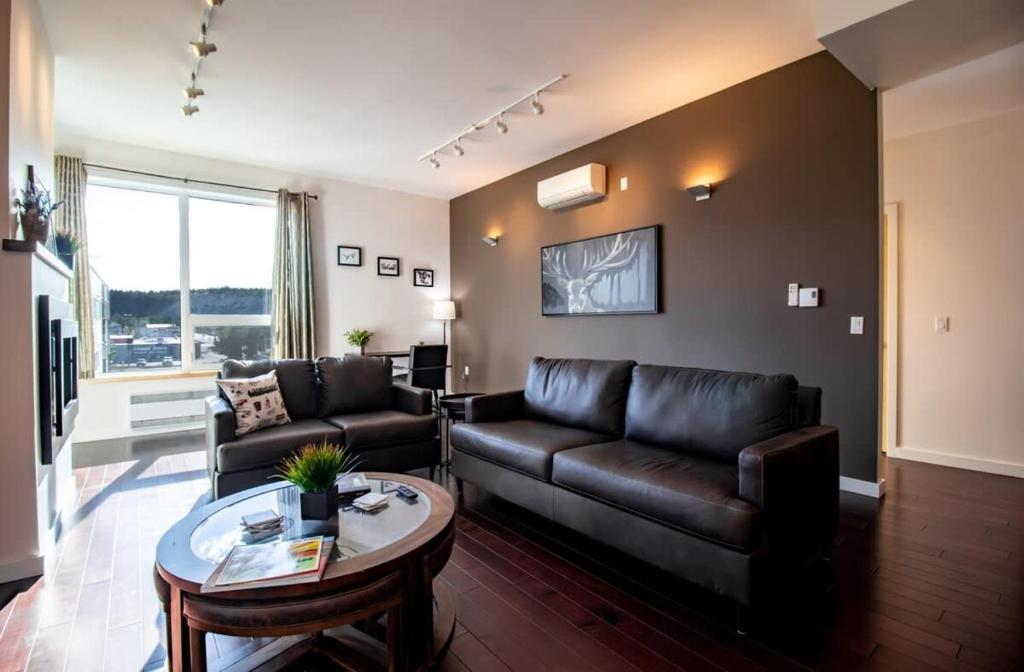 NN - Park View #2 - Downtown 2-bed 2-bath