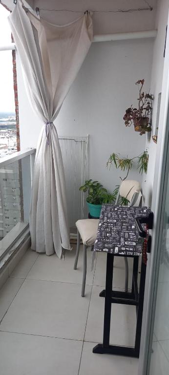 Departamento céntrico con vista al río Paraná - 2