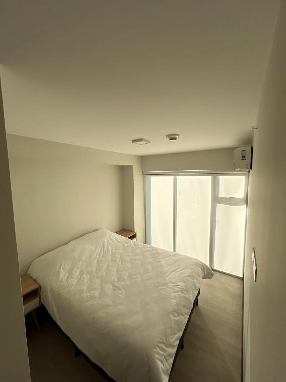 12th floor apartment at Azenza towers, San José