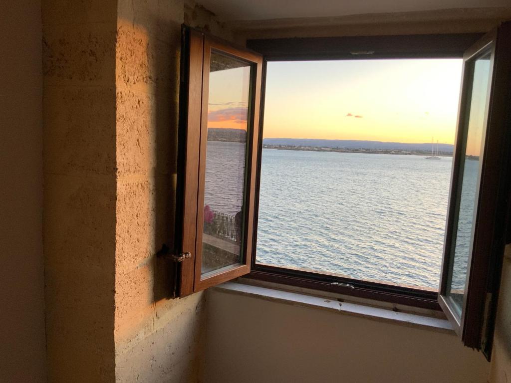 Tramonto vista mare - 4