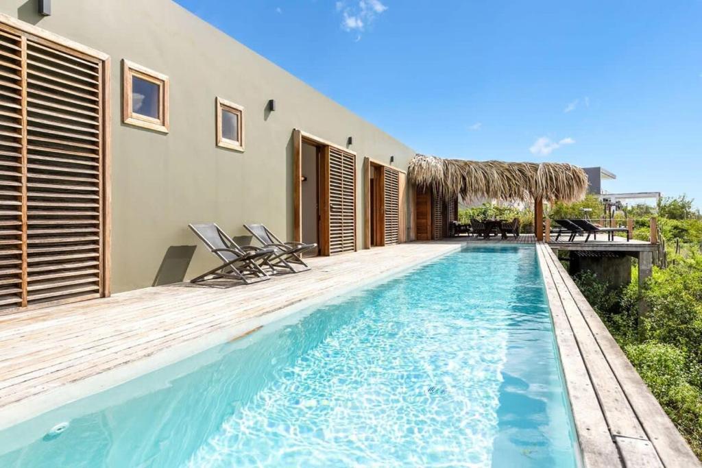 Kas Bèrde with stunning views, Kralendijk