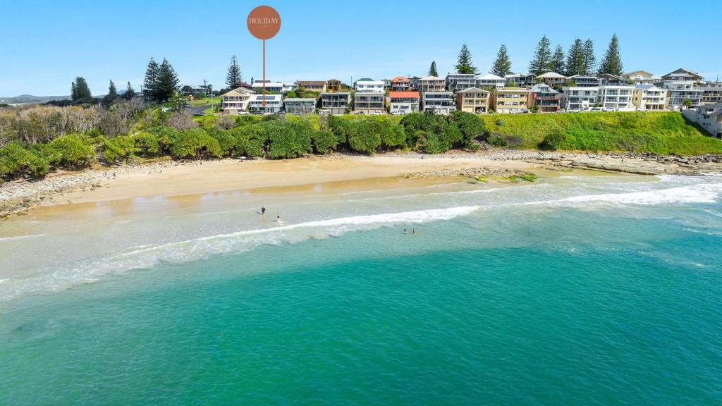 Como - Views Over Convent Beach, Yamba
