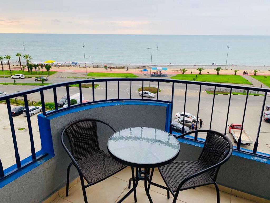Horizon Hotel Apartment With A Sea View, Batumi