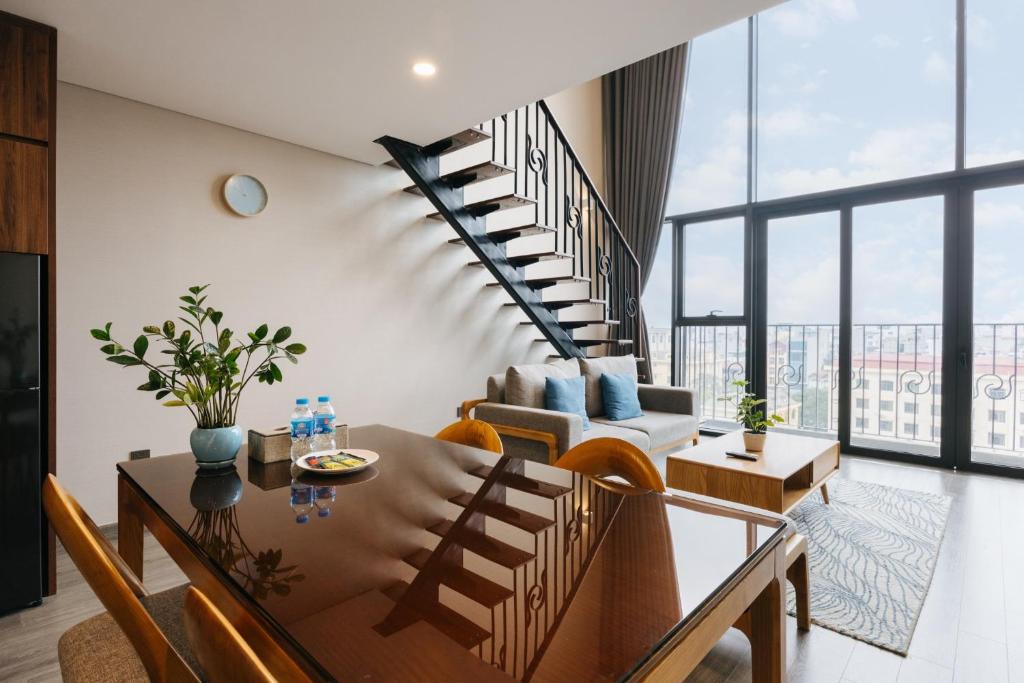BET BOOTS Pentstudio West Lake Hanoi Nikomix Apartment 75m2