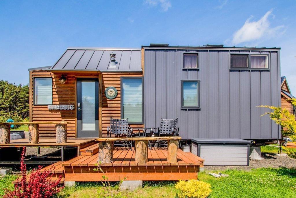 Sandbug - tiny home tranquility on the Oregon Coast!, Waldport