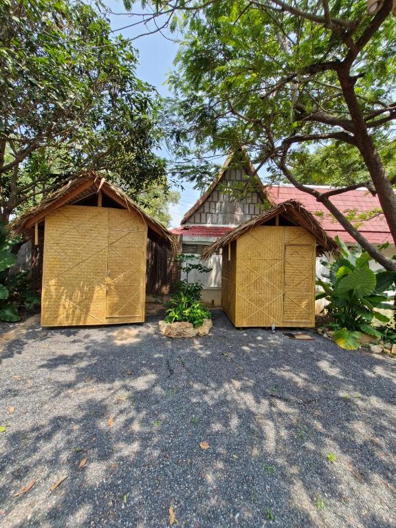 Samui Circus Studio and Ville - Hut Bungalow 1, Amphoe Koh Samui