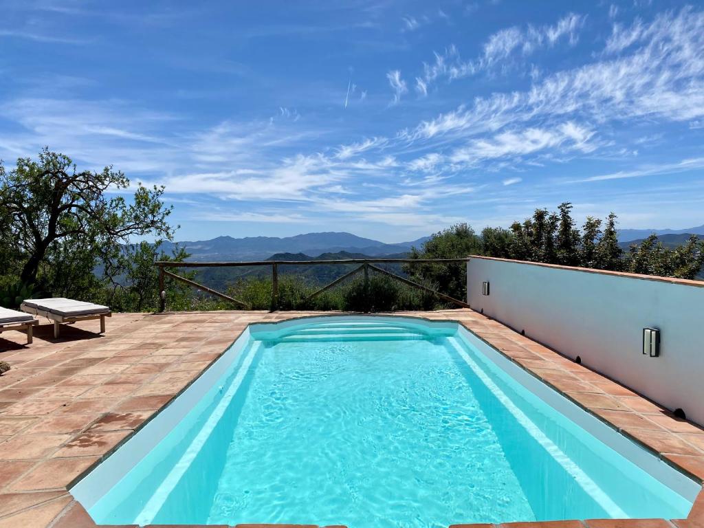 El Cielo, Cortijo en el corazón de las montañas - 3