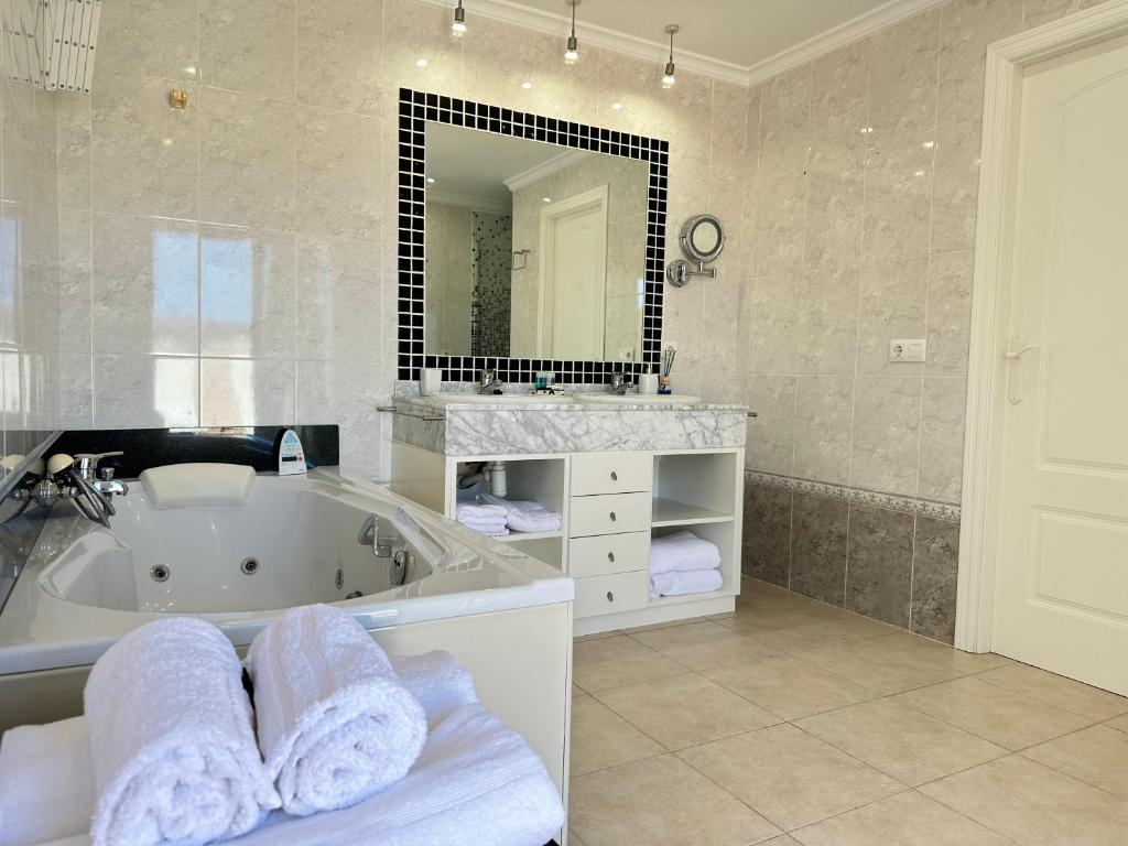 Relax Nou Fontana 200M2 5min Beach - 2