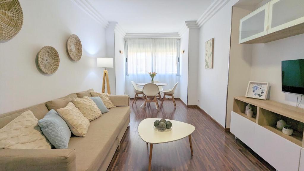 DFLAT Escultor Madrid Apartments - 2