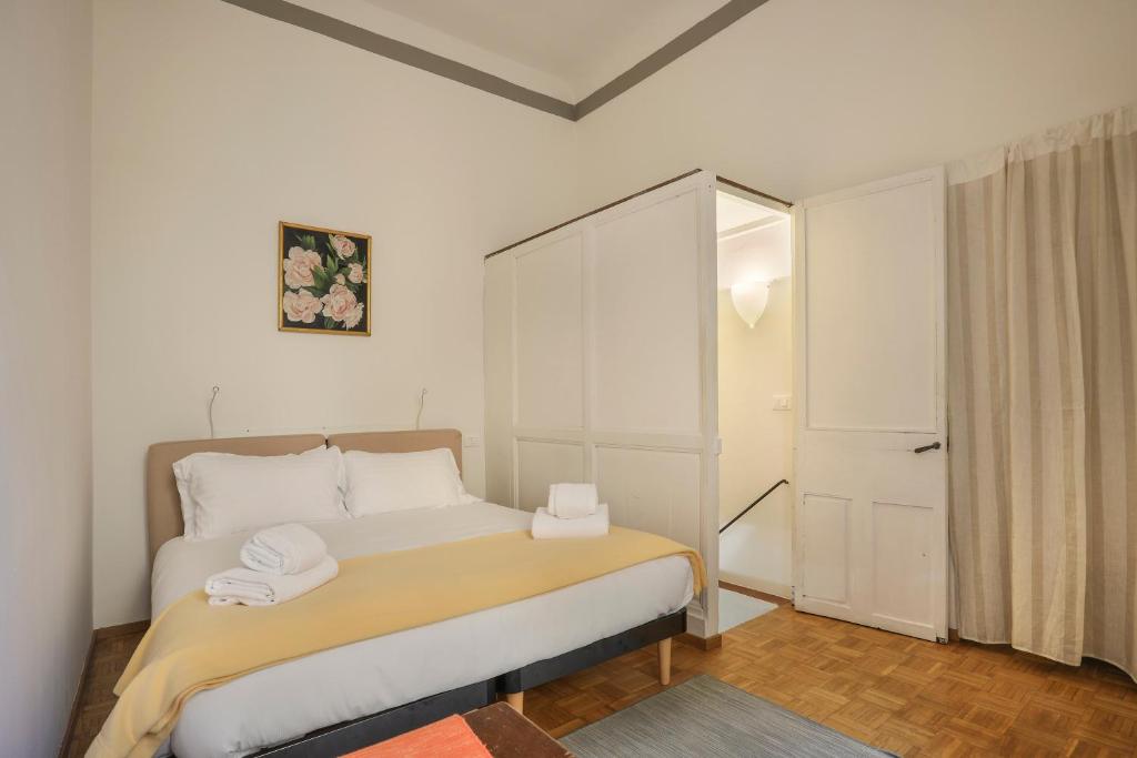 Pandolfini Courtyard, Florencie