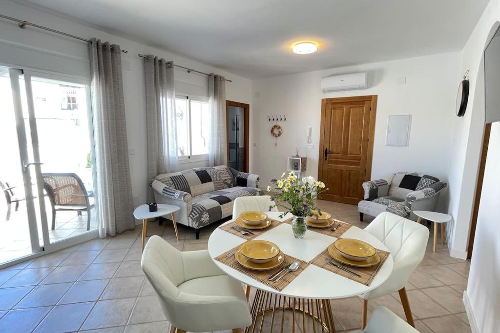 Casa Azahar luxury two bedroom top floor apartment - 2