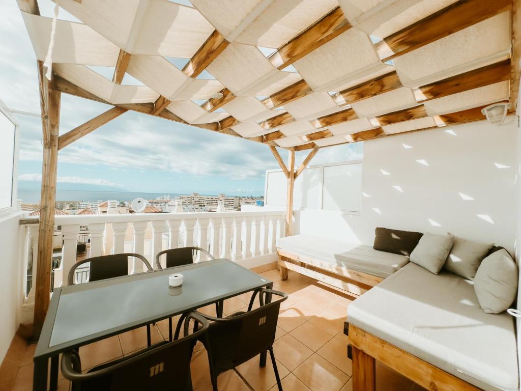 Spacious 2 BR Golden Apartment by Aqua Vista Tenerife - 1
