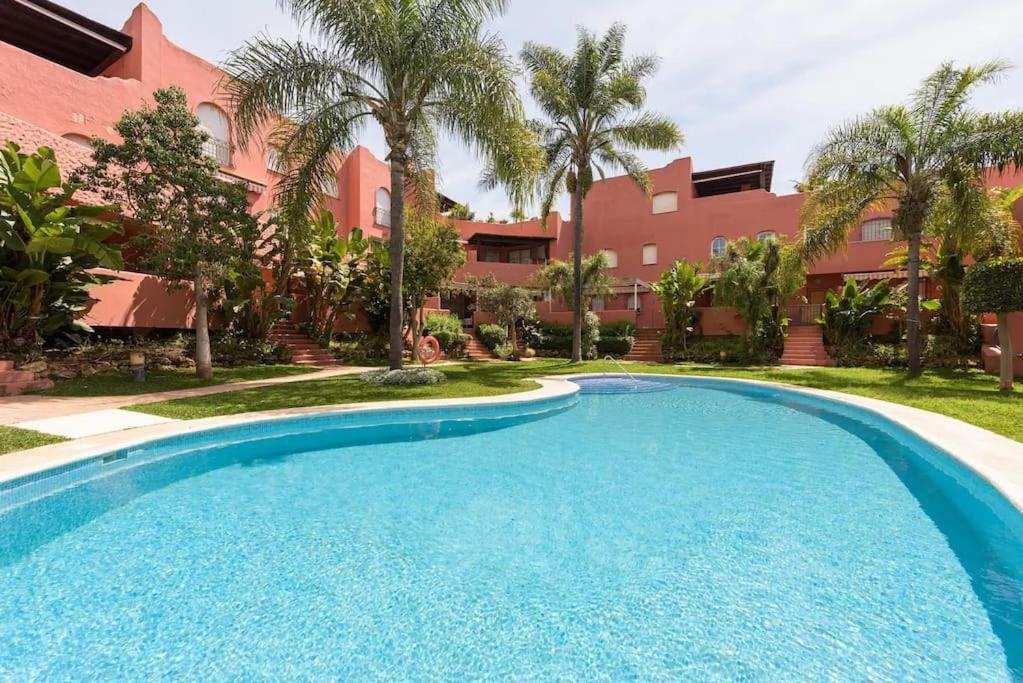 Alvarito Playa Marbella front beach apartment - 2