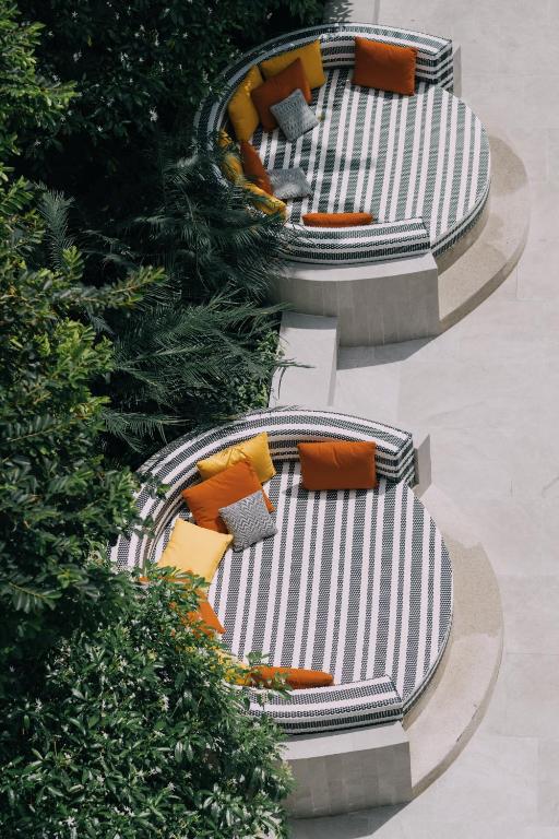 สระว่ายน้ำ