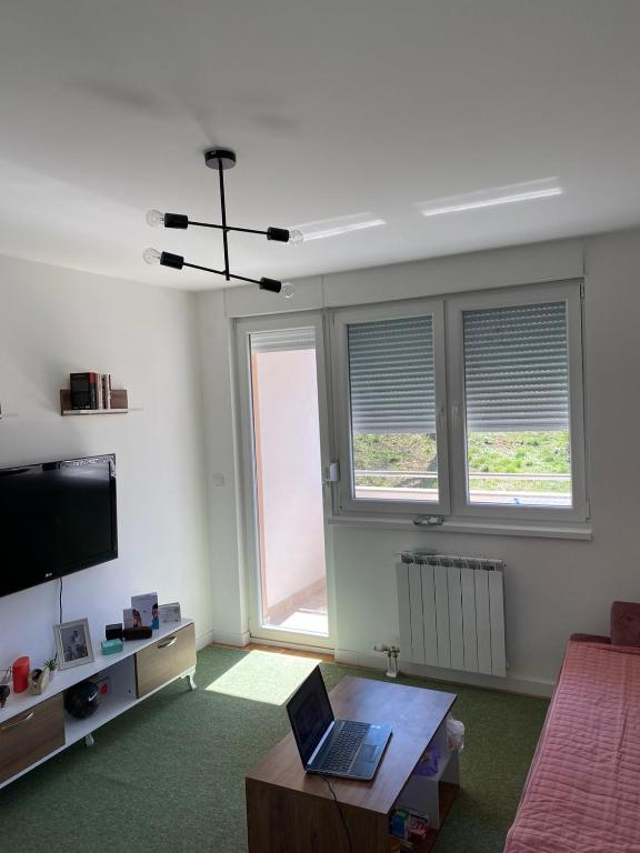 Stan na dan, Sarajevo