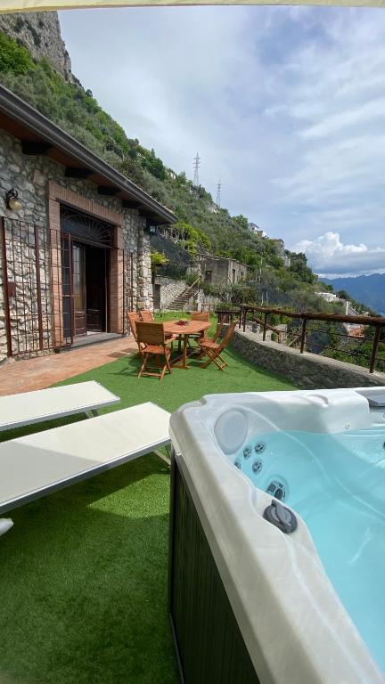 Villa Santa Rosa con Jacuzzi e vista panoramica - 2