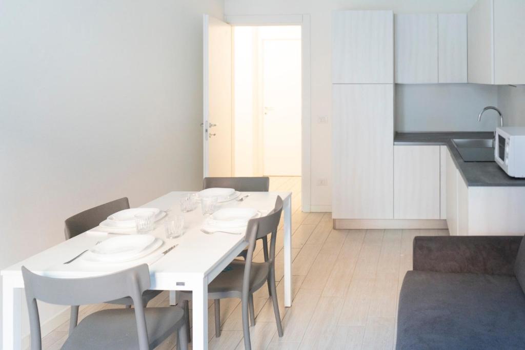 CE6 - [Corso Sempione] • Large Apartment - 5