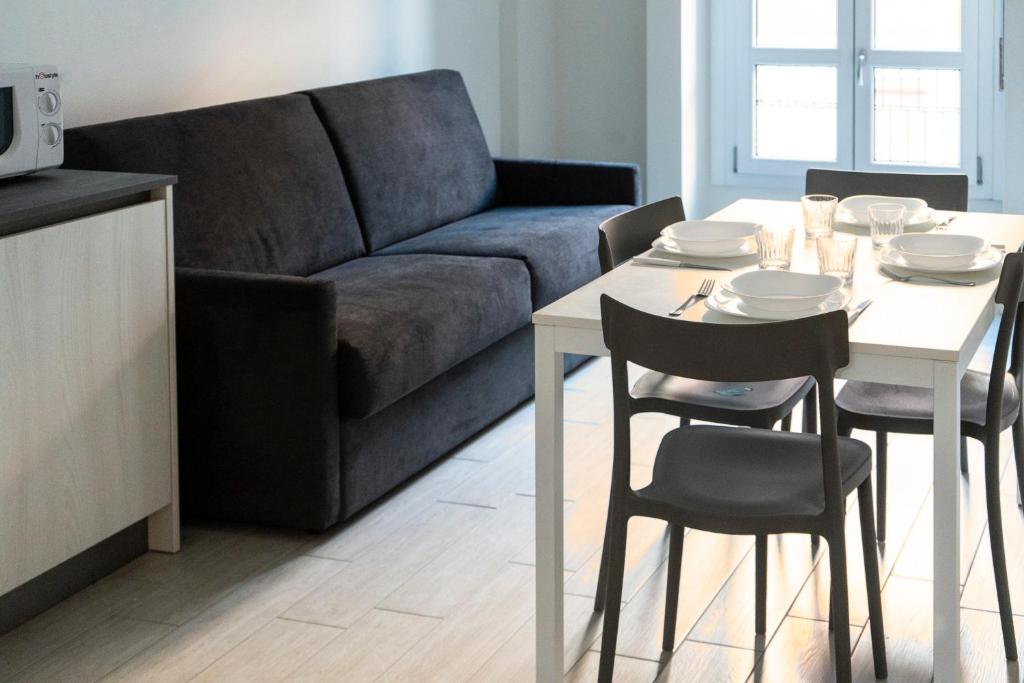 CE6 - [Corso Sempione] • Large Apartment - 3
