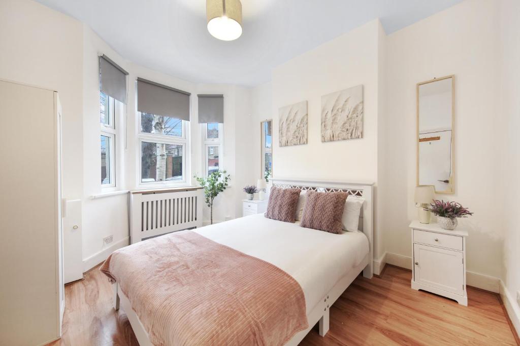 West Ealing Hububb Stay, Hanwell