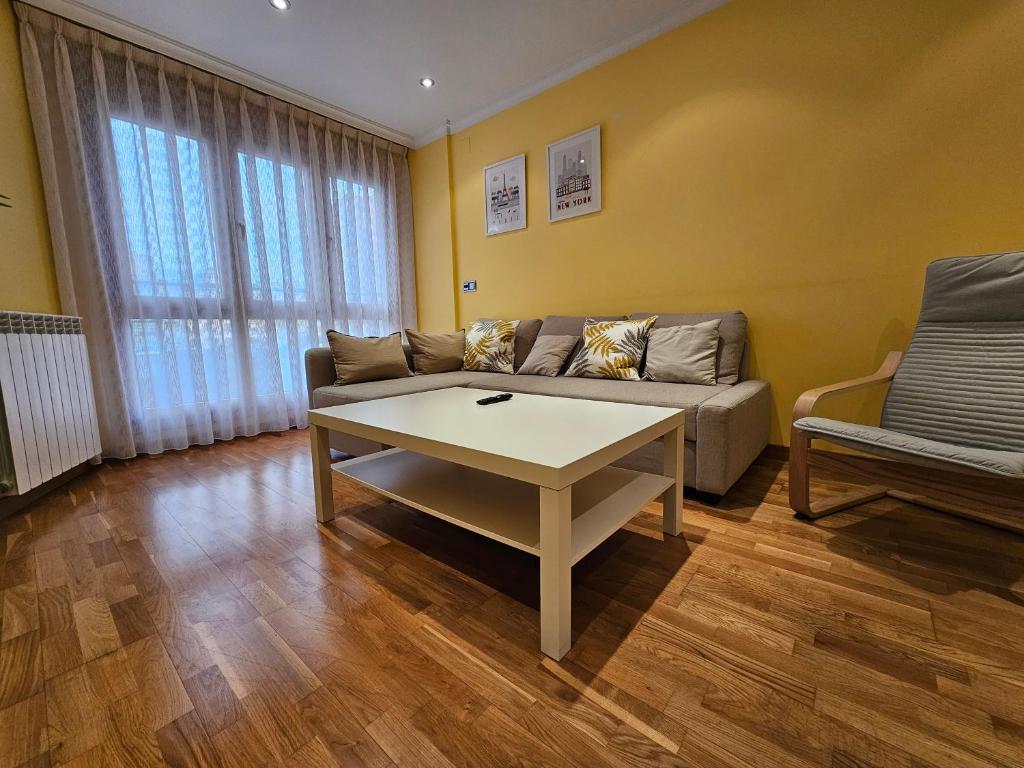 196A Acogedor apartamento en Gijón by R2R Consulting - 1