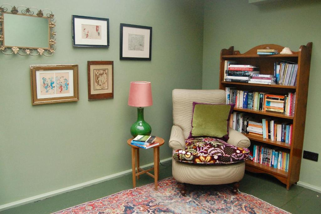 Little Cottage Shipton photo 8