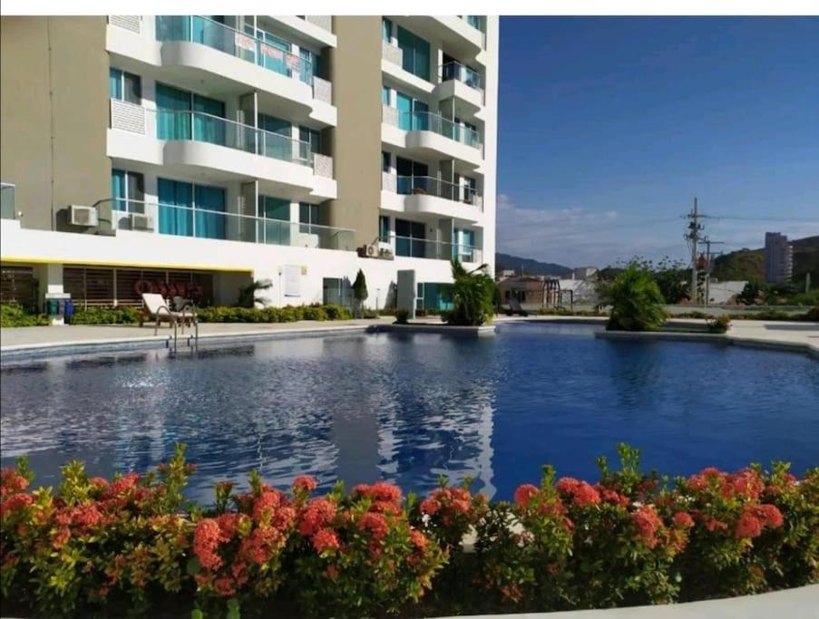 moderno apartamento - sector playa salguero - - 2