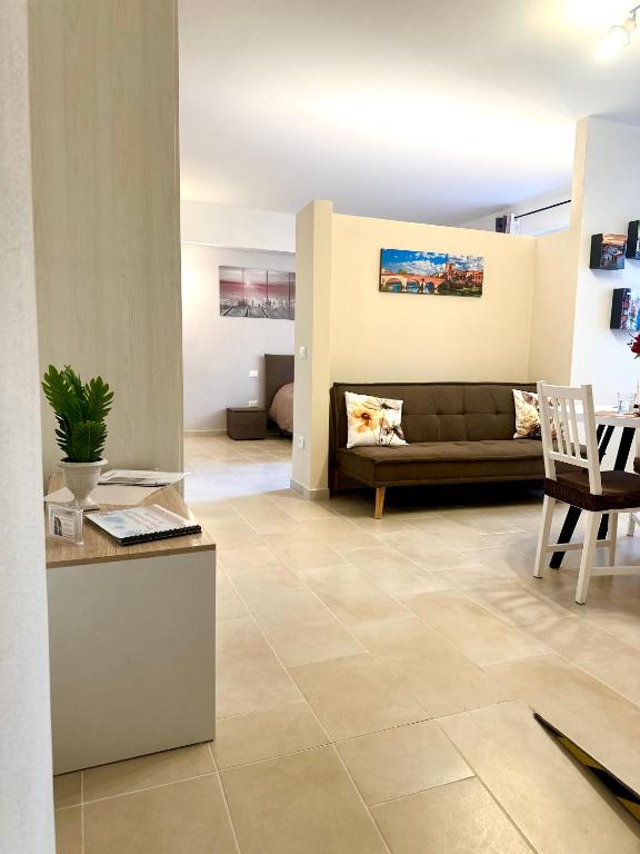Monica's Dream Apartment - 2