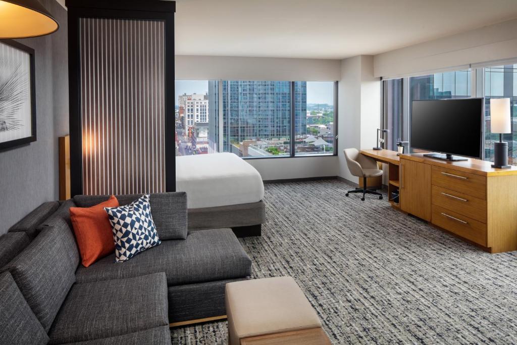 Nashville Hyatt Place Nashville Downtown room
