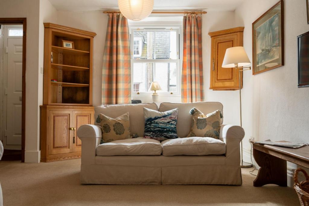 24 Rosemary Lane, Beaumaris photo 8