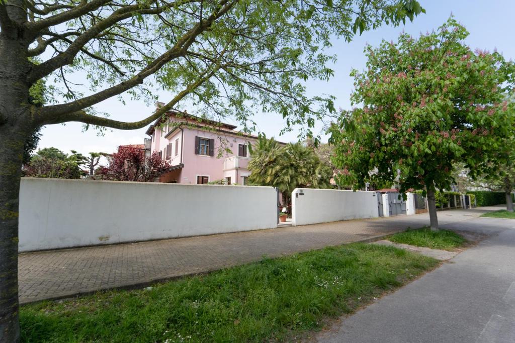 Casa Elti - Shanti and Jay apartments - 1