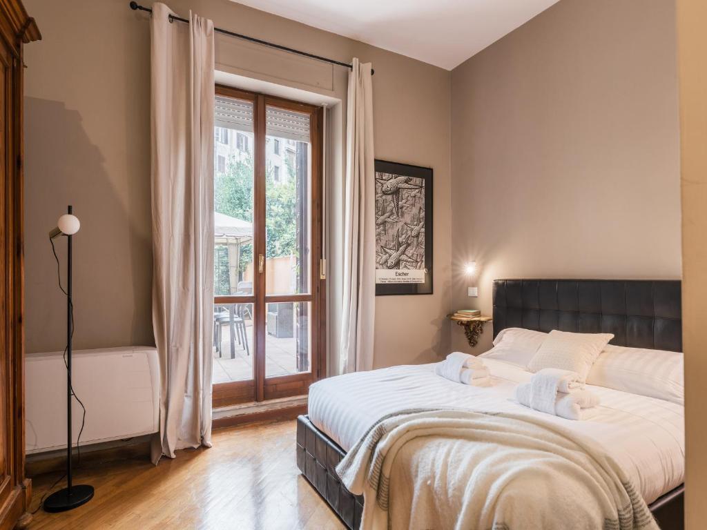 The Best Rent – Charming flat near Colosseo - 5
