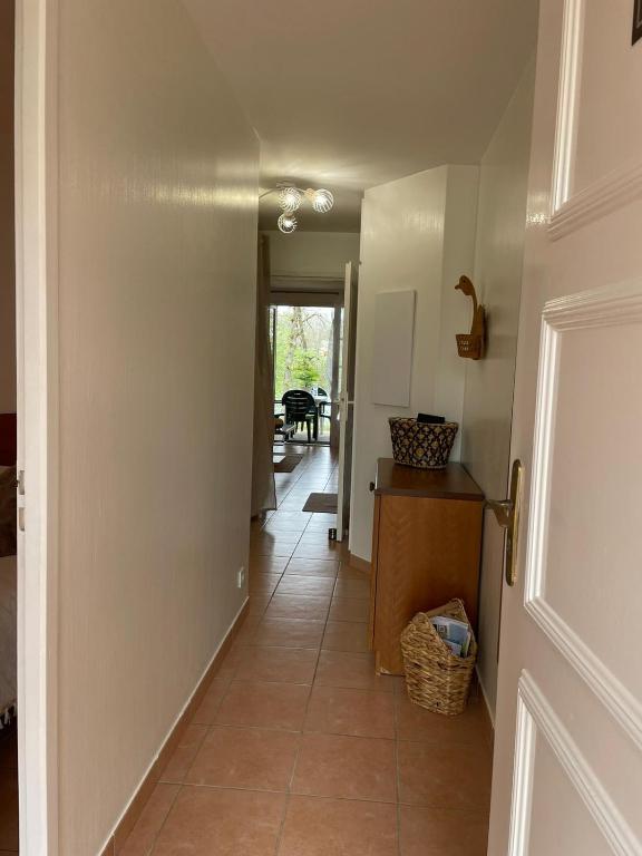 Très bel appartement 1 chambre lit double 4 pers confort Résidence du Lac - 3