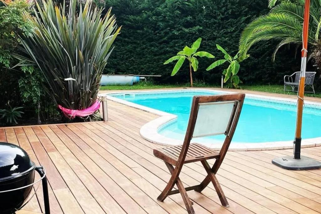 Villa élégante à La Teste-de-Buch avec piscine privée - 1