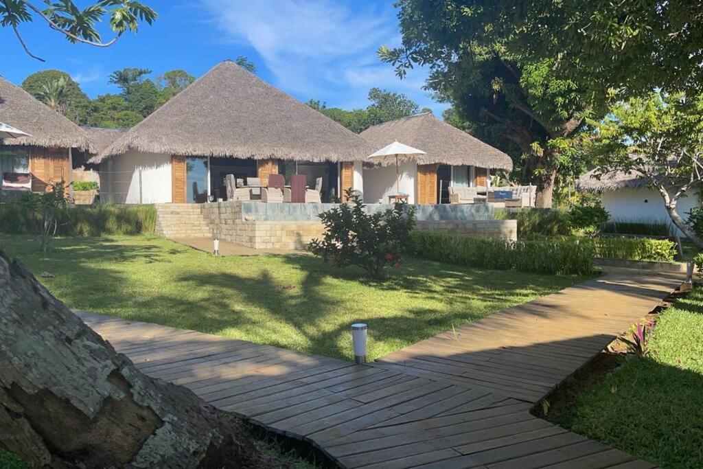 Eden Nosy Faly, Ambatobe