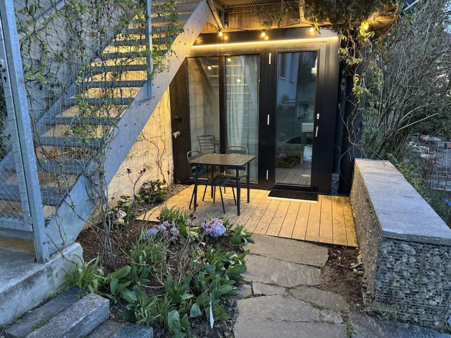 Charming Tiny Garden House for two, Lucern